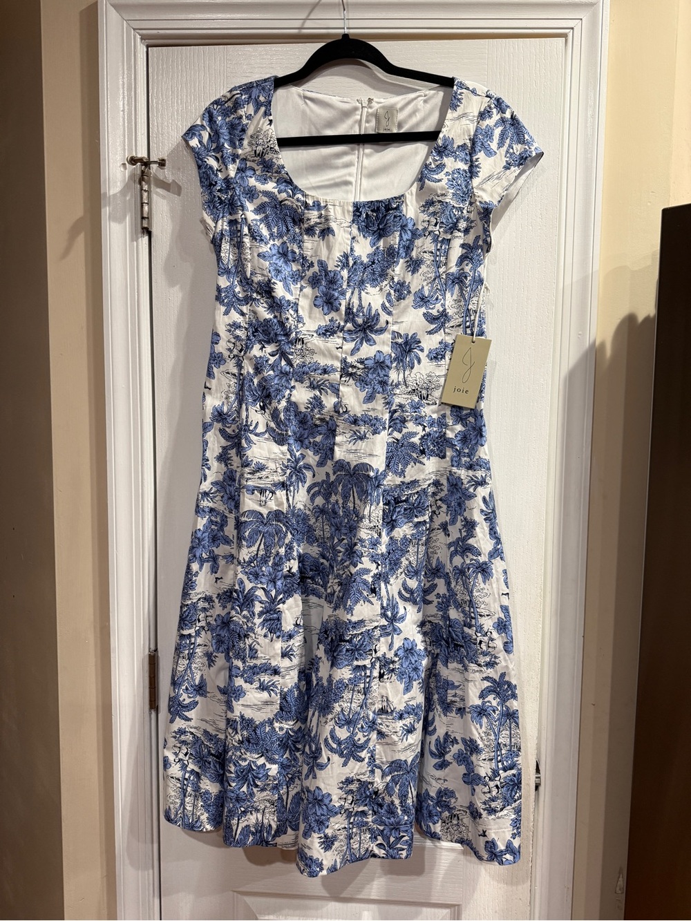 Joie White and Blue Floral Scoop-Neck Midi Dress